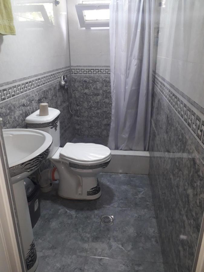 צקאלטובו Nunu'S Guesthouse מראה חיצוני תמונה