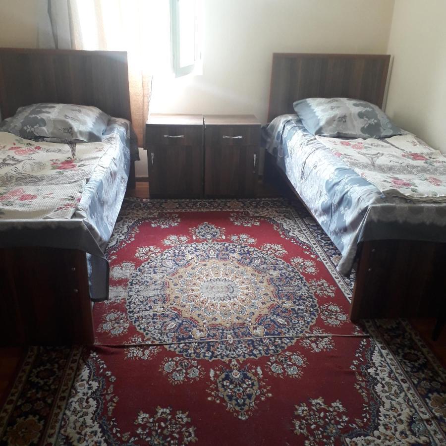 צקאלטובו Nunu'S Guesthouse מראה חיצוני תמונה