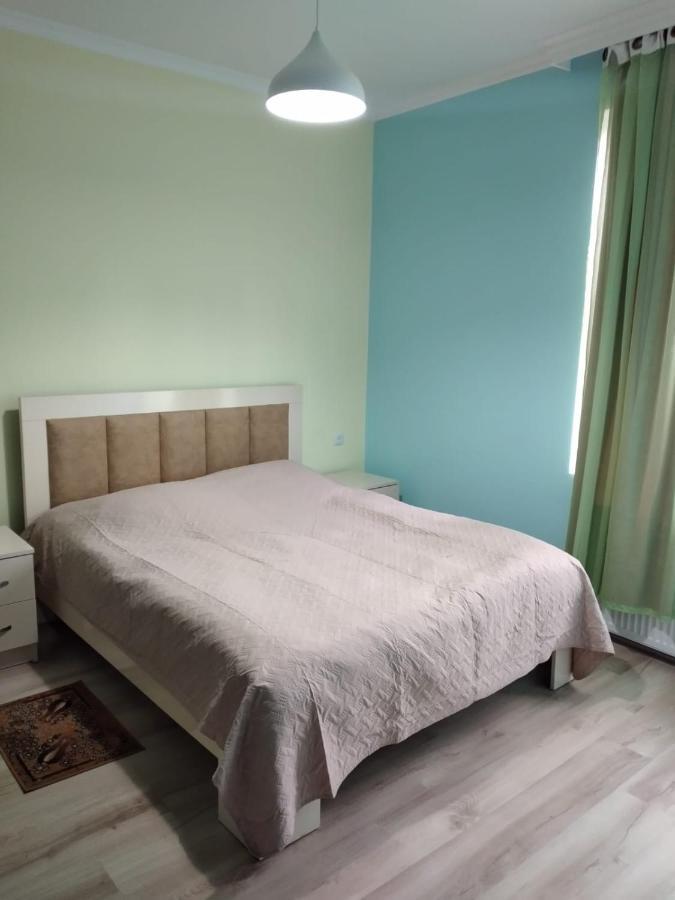 צקאלטובו Nunu'S Guesthouse מראה חיצוני תמונה