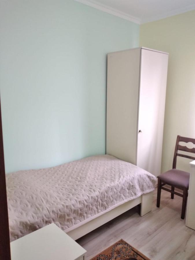 צקאלטובו Nunu'S Guesthouse מראה חיצוני תמונה