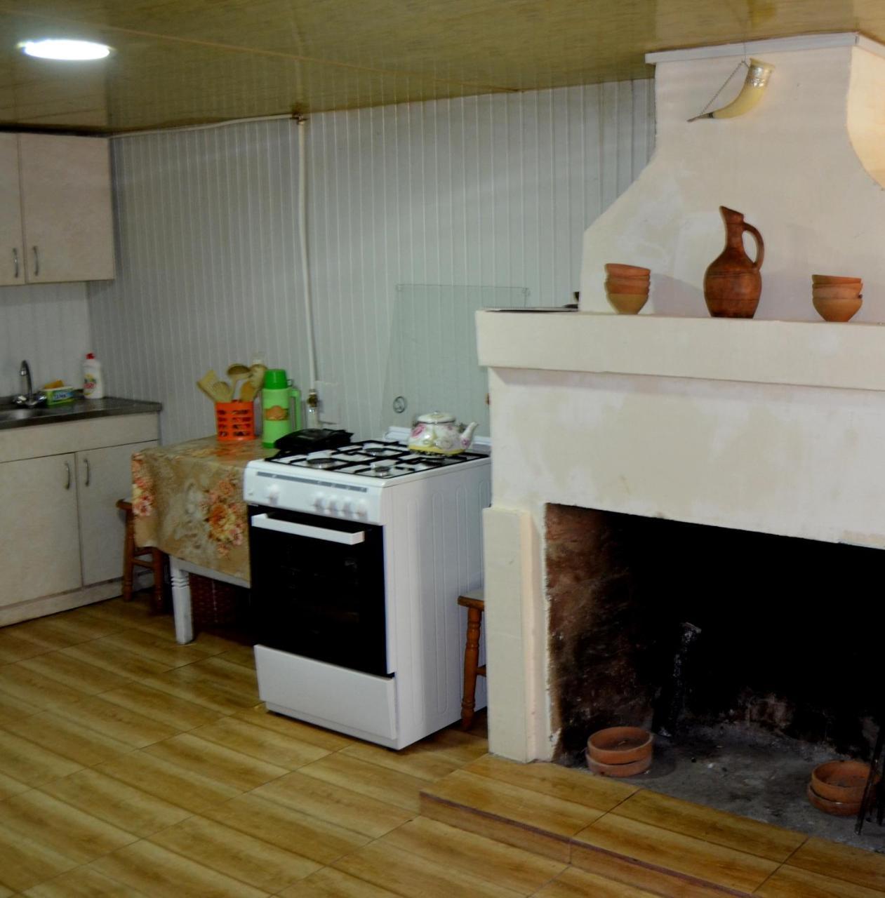 צקאלטובו Nunu'S Guesthouse מראה חיצוני תמונה